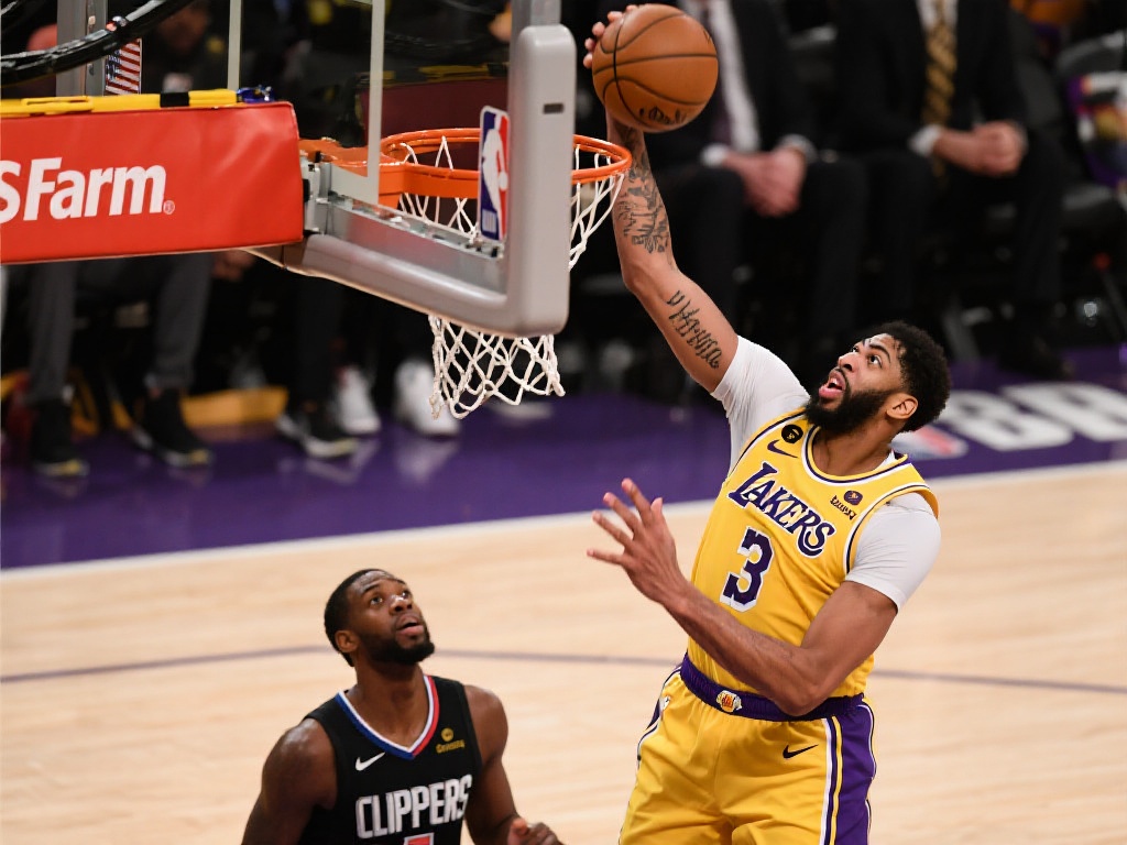 浓眉内线统治力爆发,二次进攻砍下25分11板 具体案例分析:本场比赛中,戴维斯在一次进